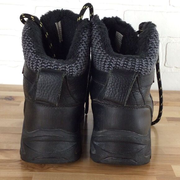 SOFT Moc black leather winter ankle boots size 7 waterproof warm outdoor lace up - Picture 3 of 13